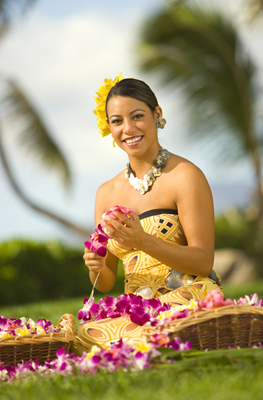 Hawaii's Beautiful Flowers & How To Wear Them